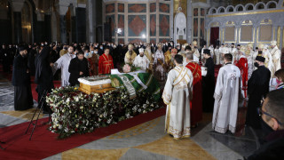 Погребаха сръбския патриарх