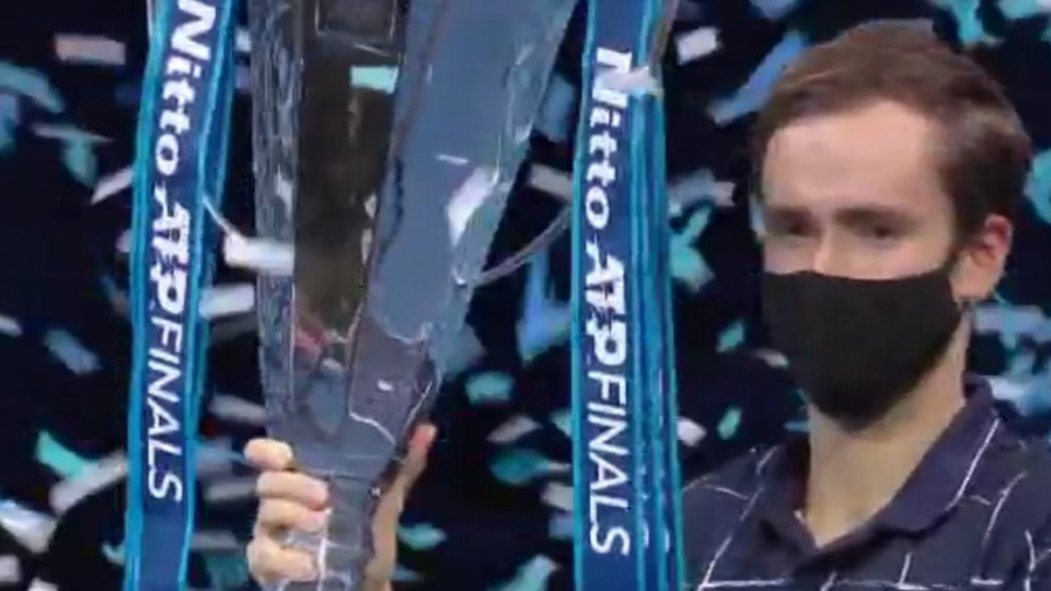 Медведев спечели финала в Лондон | StandartNews.com