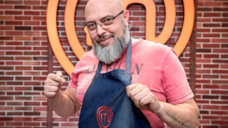 Любовта на Миа Сантова аут от MasterChef