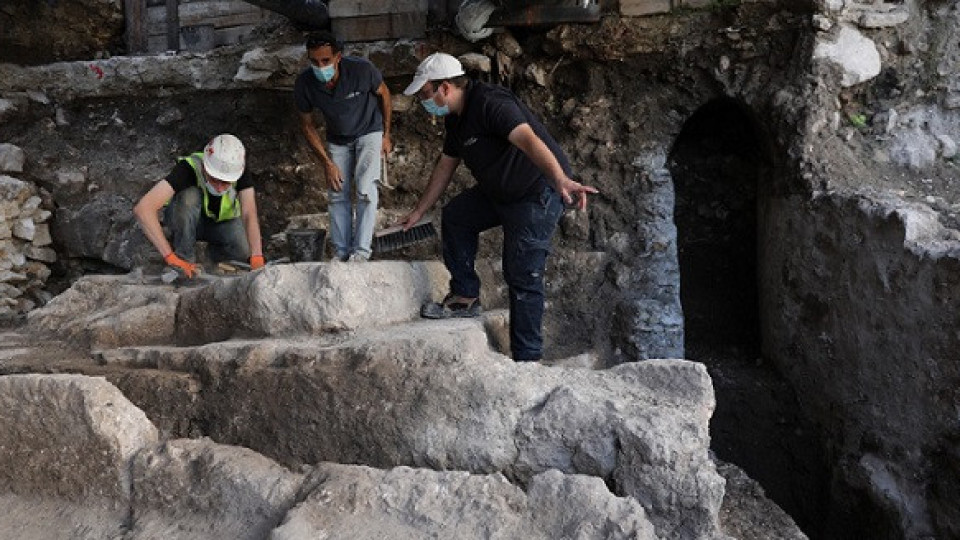Дете откри уникален артефакт на 3 000 години | StandartNews.com