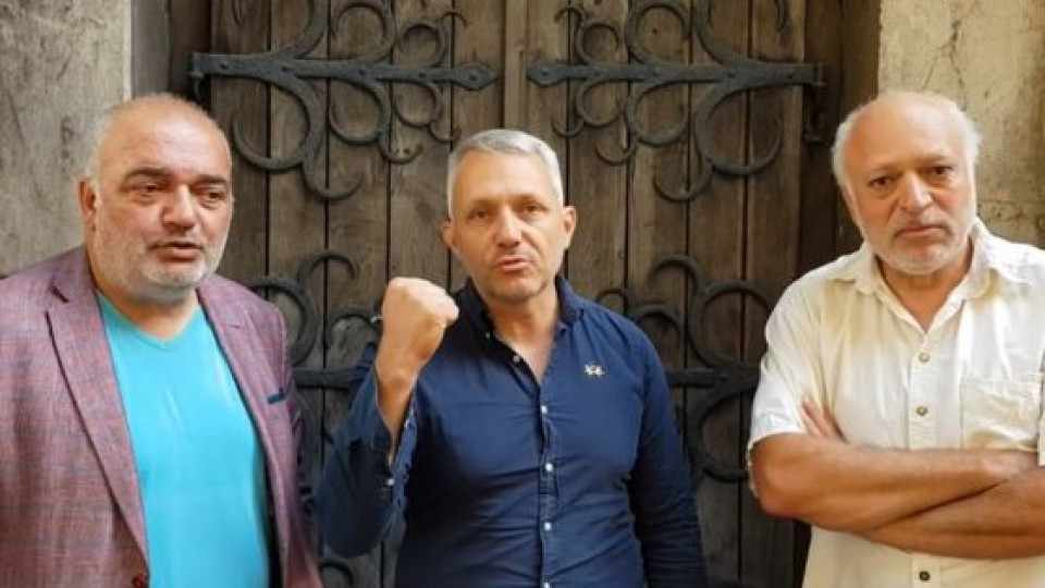 Слави, Мая, Триото и ДБ се обединиха срещу Борисов | StandartNews.com