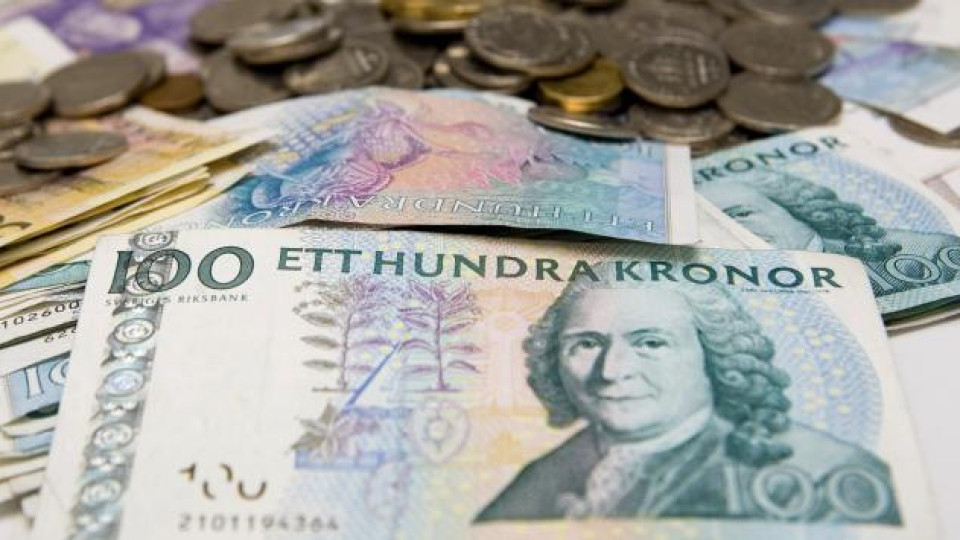 Швеция пенсионира банкнотите | StandartNews.com