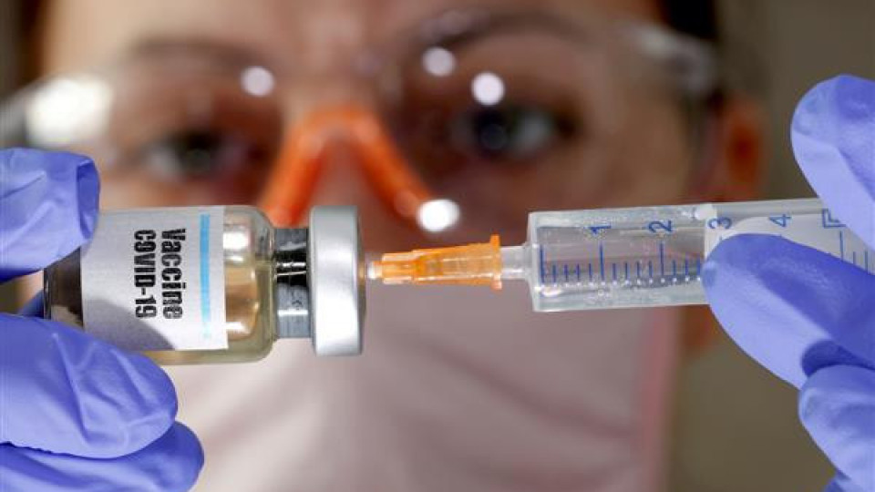 Доброволец се влоши след ваксиниране | StandartNews.com
