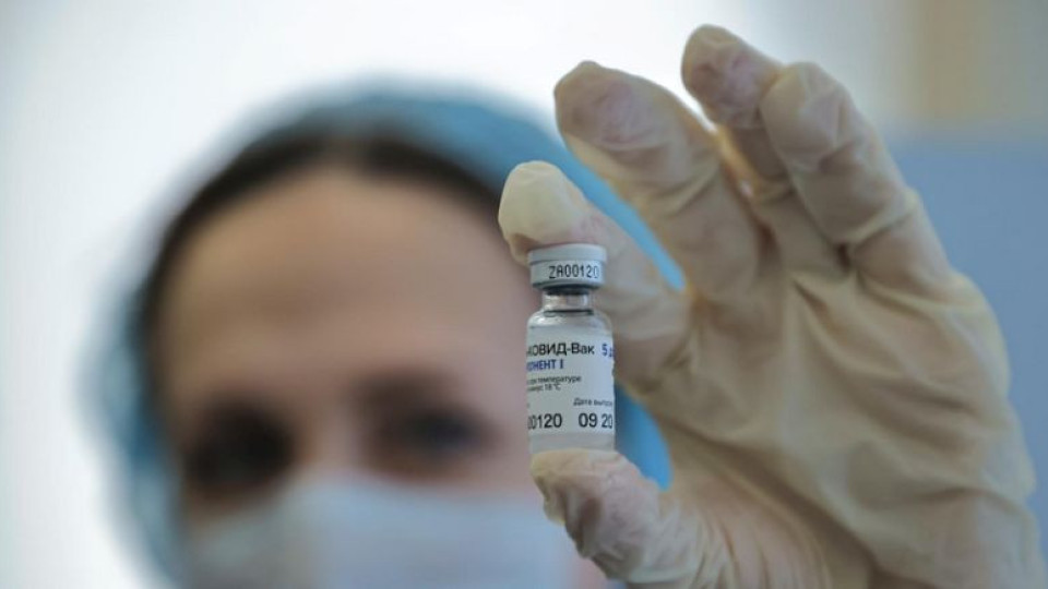 Москва не вярва на руската ваксина срещу COVID-19 | StandartNews.com