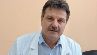 Симидчиев: Ваксината е трайно решение