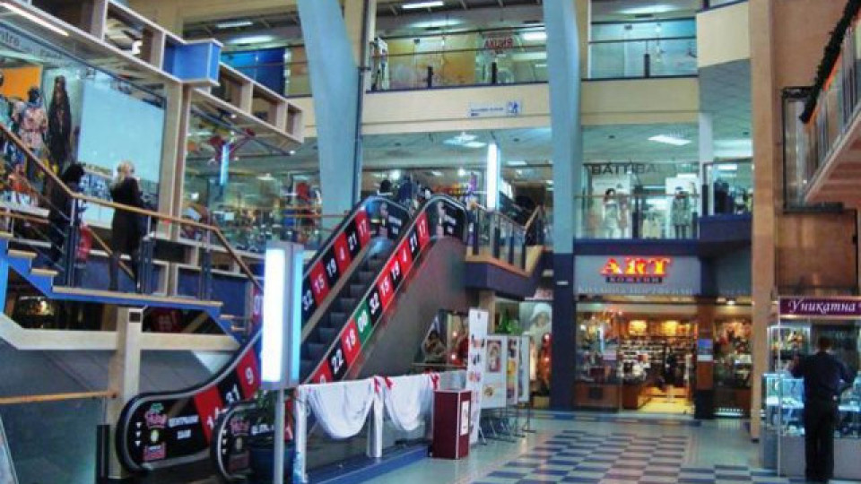 Ами сега?Три търговски центъра отварят в Пловдив | StandartNews.com
