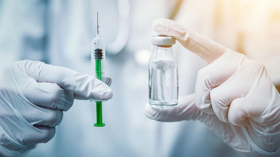 Сърбия регистрира руската ваксина срещу К-19 | StandartNews.com