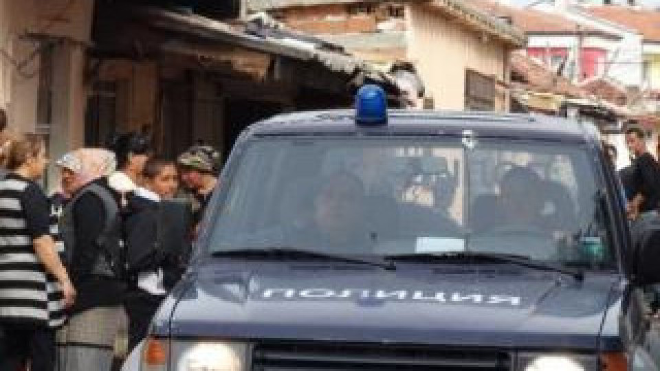 Страховит ромски бой подлуди полицията за ЧНГ | StandartNews.com
