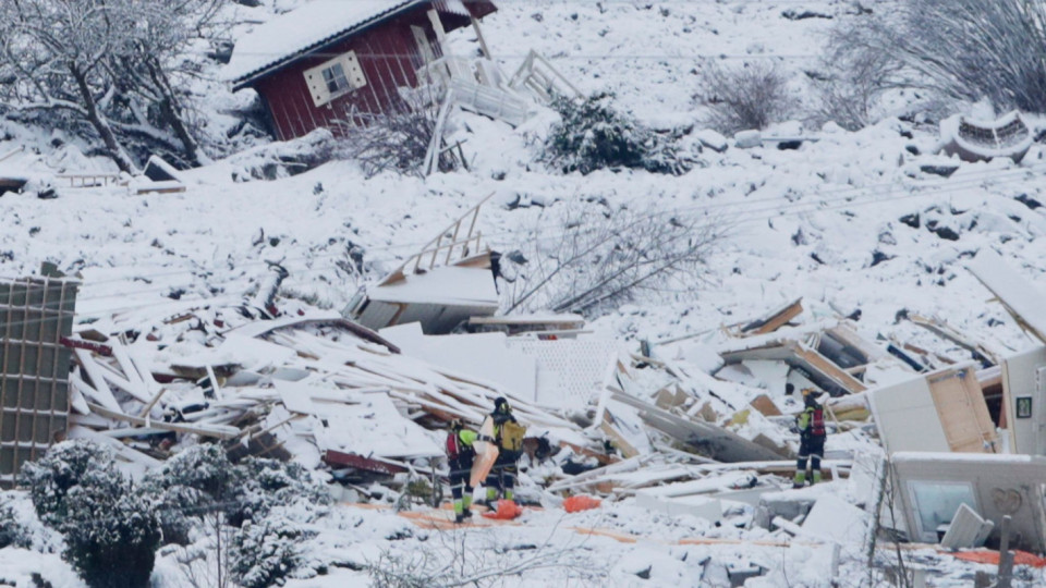 Откриват още жертви на свлачището в Норвегия | StandartNews.com
