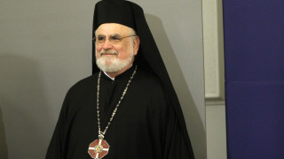 Епископ Тихон: Ваксината е отговорът на молитвите