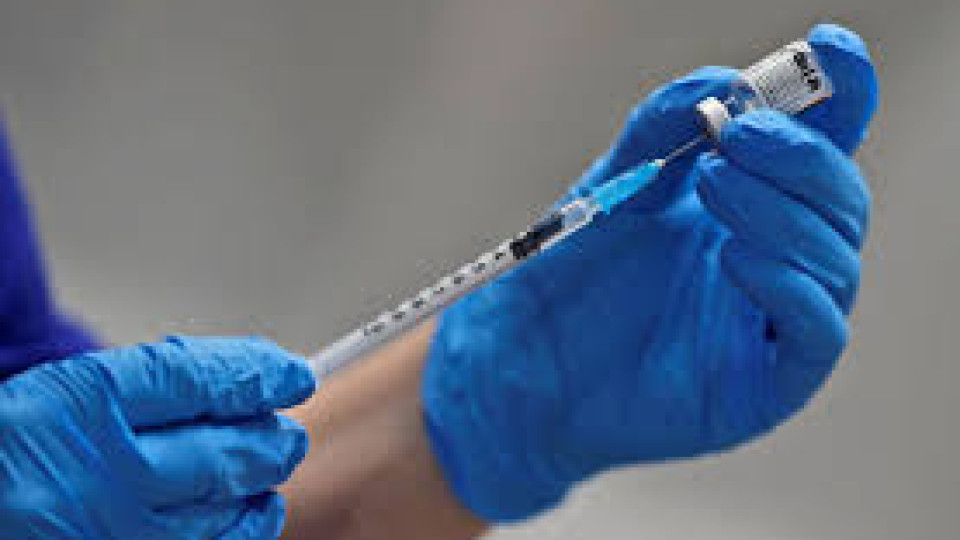По-голяма доза от ваксината вреди на здравето | StandartNews.com