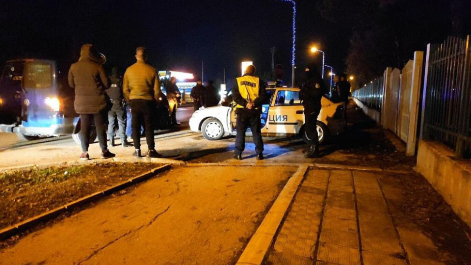 Трима полицаи изгоряха за 30 лв. подкуп | StandartNews.com