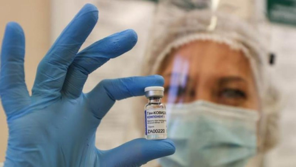 Иззеха 600 фалшиви ваксини Спутник V | StandartNews.com