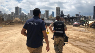 Интерпол издирва трима за експлозията в Бейрут