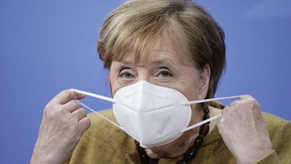 Депутат падна жертва заради скандала с маските в Германия