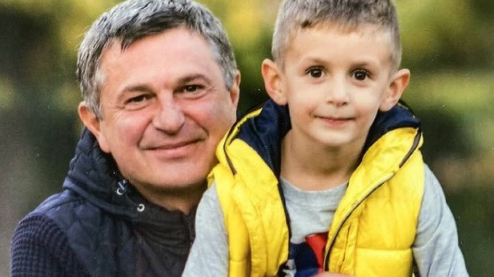 Синът на Милен почете покойния си баща /Фото/ | StandartNews.com