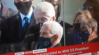 Бил Клинтън заспал по време на речта на Байдън