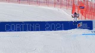 Отложиха старта на световното по ски