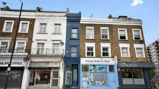 Искат милион евро за най-тясната къща в Лондон
