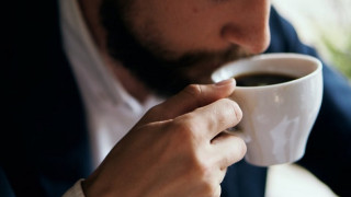 Кафето пази слуха на мъжете
