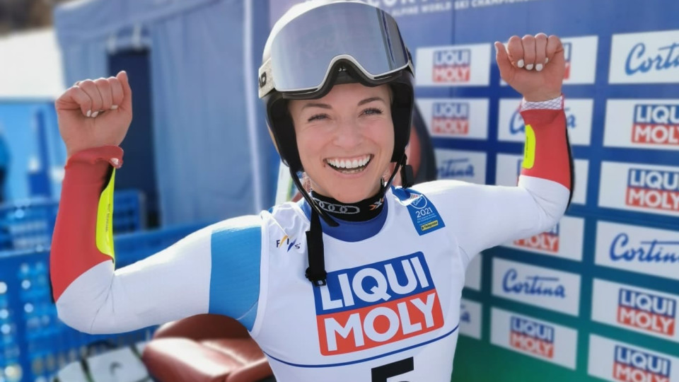 Лара Гут с второ злато от Световното по ски | StandartNews.com