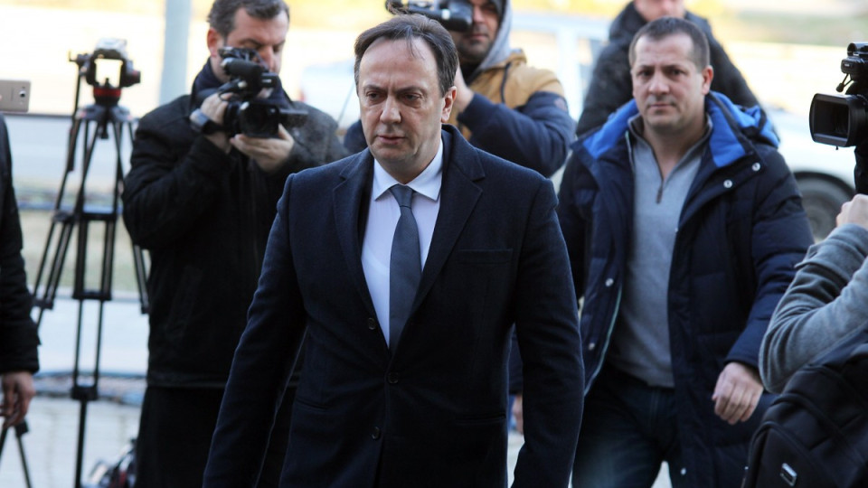 Бягството на Миялков разклати властта в Скопие | StandartNews.com