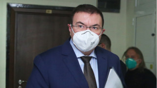 Министерски гняв срещу АстраЗенека