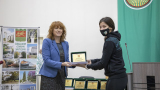 Зам.-кметът г-жа Чахова поздрави баскетболистките на „Берое“