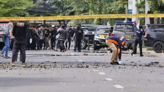 Кървава Цветница в Индонезия. 14 ранени
