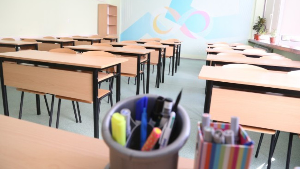 Кога учениците се връщат в училище? | StandartNews.com