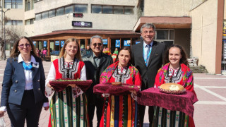 Карадайъ: Да върнем България на младите хора