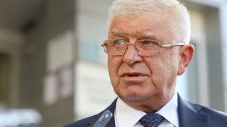 Тайните на прехода: Кой е учителят по финанси на Кирил Ананиев и Димитър Радев?