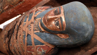22 мумии на кралско шествие в Египет