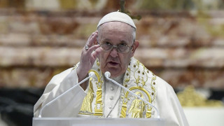 Папата: Пандемия е, спрете военните конфликти