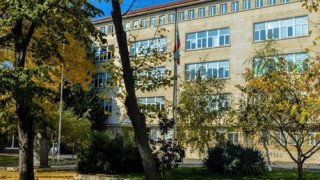 Много събития за 50 години ППМГ “Акад. Никола Обрешков“ - Бургас