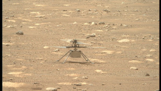 Роувърът си направи селфи на Марс