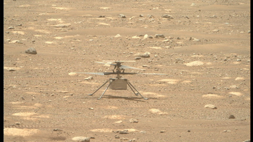 Роувърът си направи селфи на Марс | StandartNews.com
