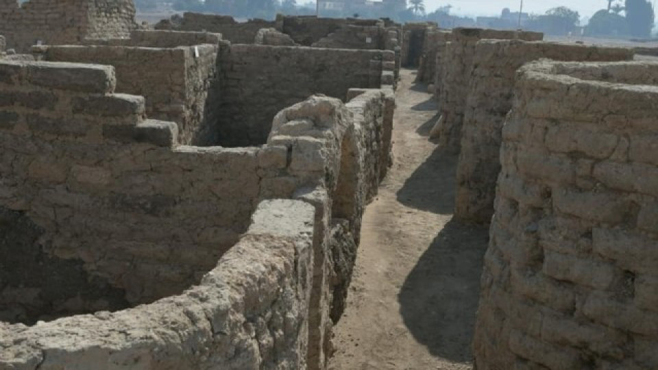 Откриха изгубения Златен град в Египет | StandartNews.com