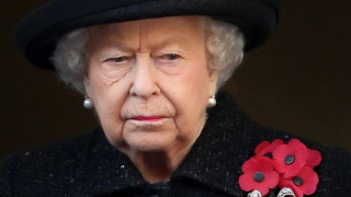 Няма време за сълзи:Елизабет II се върна на работа