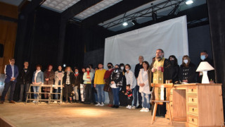 Днес бе открита новата сцена на Общински театър в Казанлък