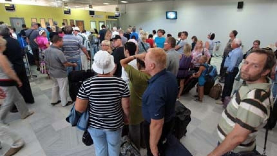 Хотелиери: Спешно дайте визи на руснаците | StandartNews.com