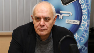 Андрей Райчев: Властта се търкаля по улиците