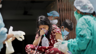 Ужас в Индия, молят се за кислород