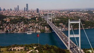 Истанбул в очакване на мощно земетресение