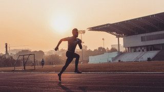 Ето как никога повече да не попадате на фалшиви мъжки тениски Nike