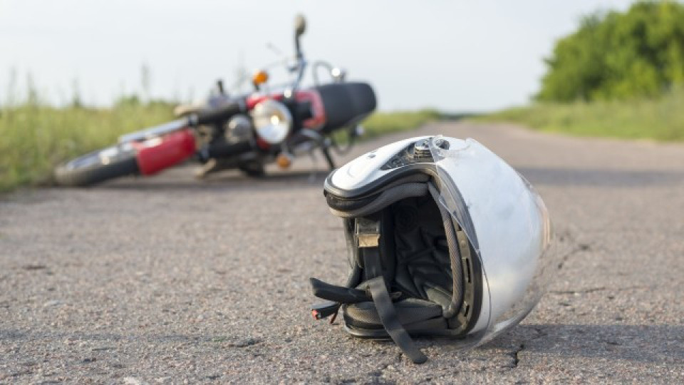 Моторист загина на място на АМ "Струма" | StandartNews.com