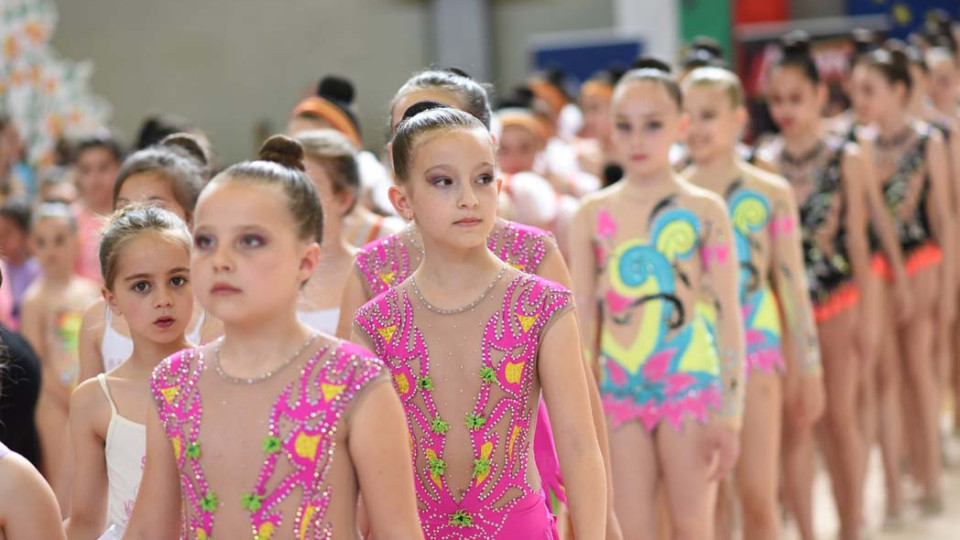 За 15 път Ст. Загора е домакин на турнир по художествена гимнастика | StandartNews.com