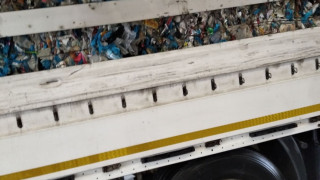 Турция ни връща камиони с пластмасов боклук. Защо?
