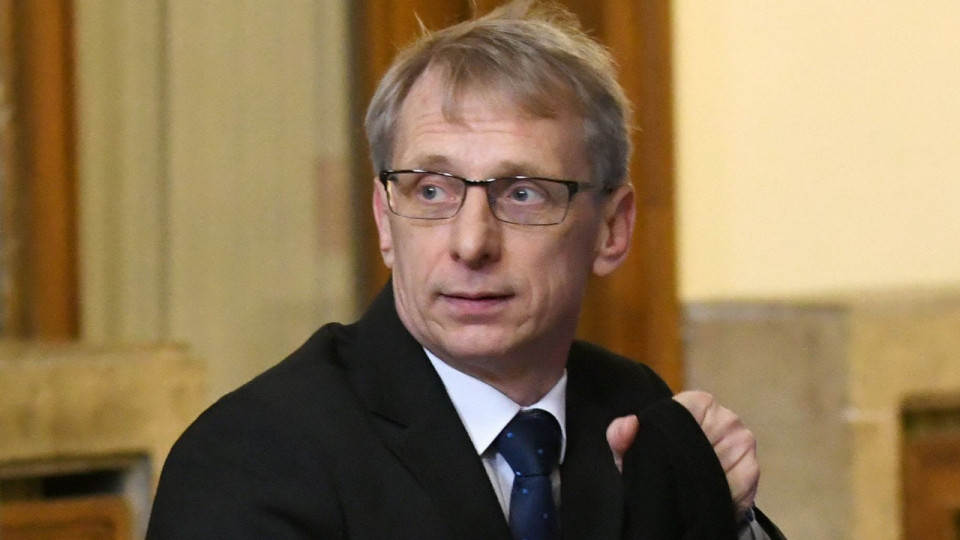 Денков: Трябва да се даде свобода на учителите | StandartNews.com