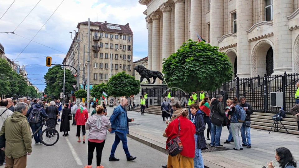 Пак протест пред Съдебната палата | StandartNews.com